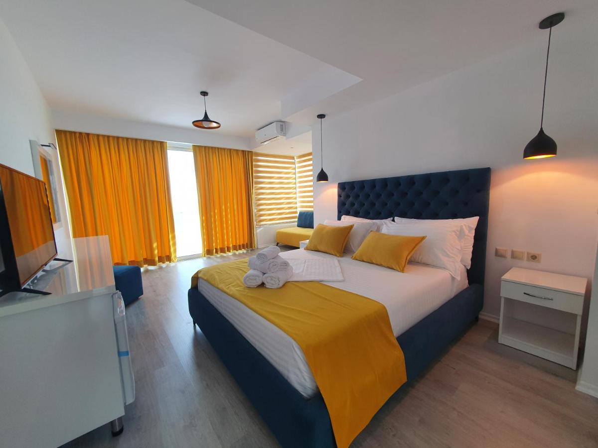 Hotel Aloha Sarandë Exterior foto