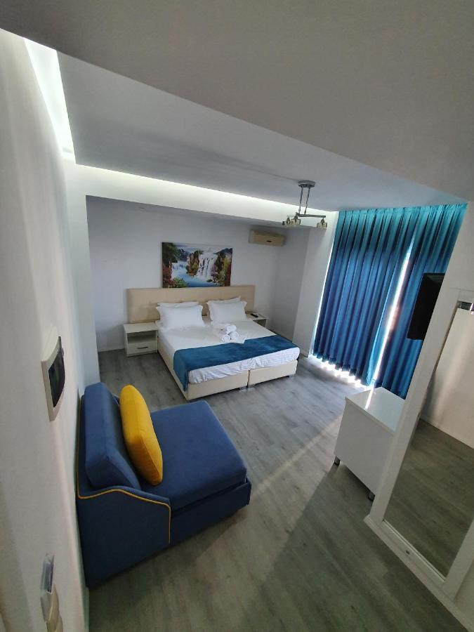 Hotel Aloha Sarandë Exterior foto